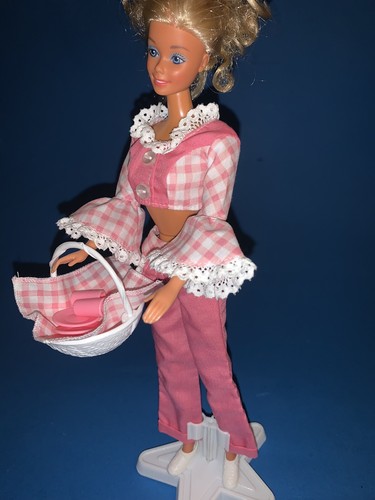 Barbie pic nic pretty fashion - pic,