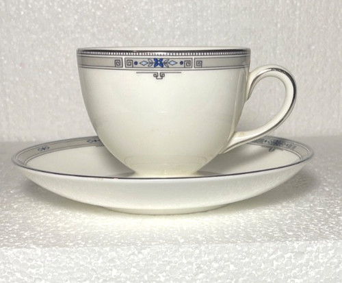 Wedgwood amherst platinum cup - platinum,