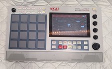 AKAI MPC Live II Centro di