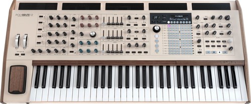 Arturia polybrute exdemo - arturia,