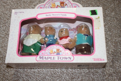 Maple town bucky beaver - maple, beaver's
