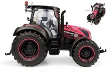 Universal Hobbies NEW HOLLAND