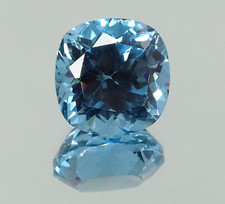 AAA Natural Flawless Santa