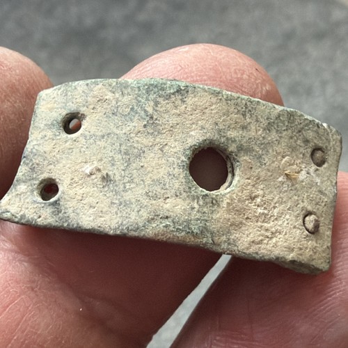 Rivetto piatto cinturino