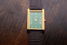 orologio vintage Seiko quarzo slim tank uomo quadrante verde pelle marrone scuro elegante