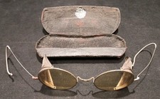 Occhiali di sicurezza antichi Taw & Co Albex protezione occhi Pat'd 26 marzo 1912 in custodia