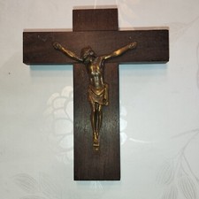 antico crocifisso in legno