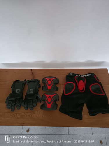 Protezioni sci con shorts