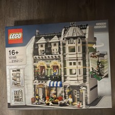 LEGO Green Grocer 10185