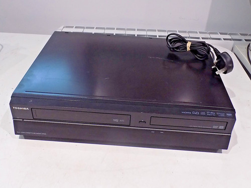 Videoregistratore toshiba - videoregistratore,