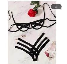 WOMEN'S CLOTHING ACCESSORIES