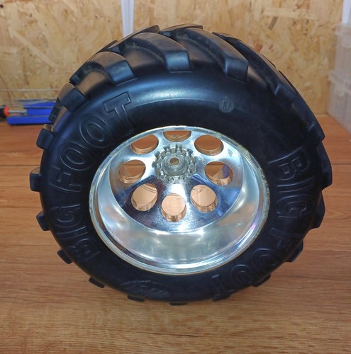 Monster truck bigfoot ruota - monster,