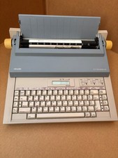 Macchina da scrivere Olivetti ET Personal 56