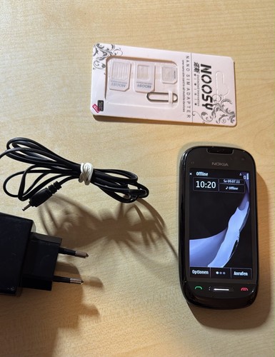 Nokia 675 black - c7-00,