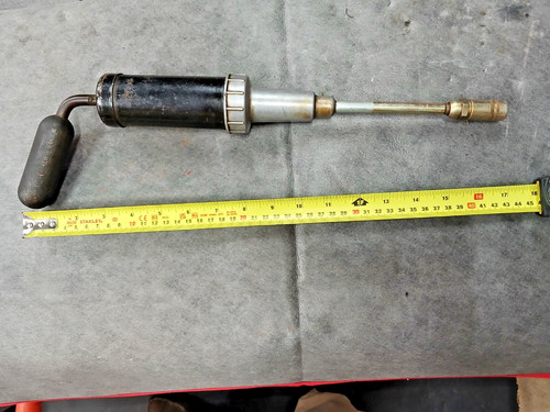 Vintage alfa romeo grease gun - vintage,