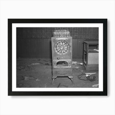 Una vecchia slot machine in un