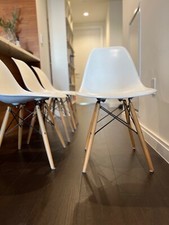 Replica Eames Chairs - White