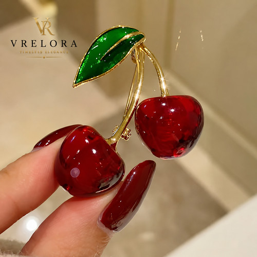 Spilla ciliegia rossa smalto