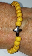 Bracciale unisex  con croce santa braccialetto grani tondi gialli mm6
