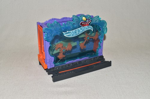Hot wheels downtown - wheels,