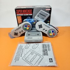 Console NINTENDO SNES CLASSIC MINI con SCATOLA COME NUOVA COMPLETA ORIGINALE