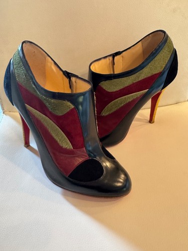 Authentic christian louboutin - christian,