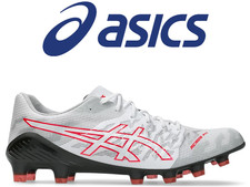Nuove scarpe da calcio asics