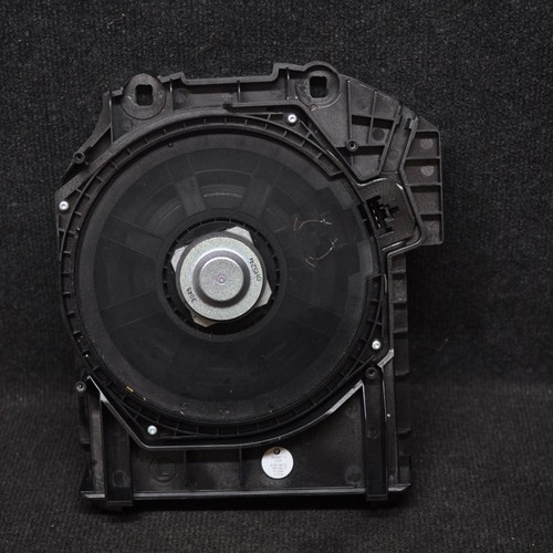 Subwoofer bmw f10 2010 - bmw,
