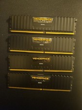 Corsair VENGEANCE LPX 32GB (4x8GB) DIMM 288-pin DDR4 Memoria RAM...