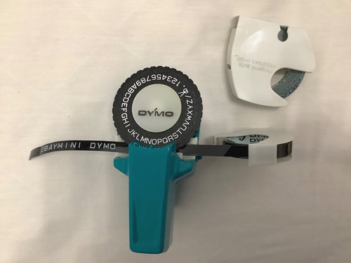 Dymo label maker small - label,