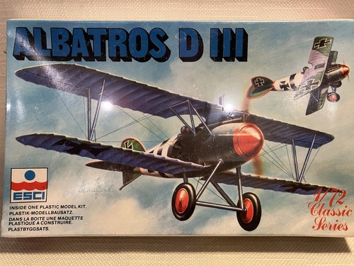 Modellino aereo esci 9021 - 1/72,