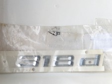 BMW 318D 318 D 51147120249 LOGO SIGLA EMBLEMA FREGIO STEMMA SCRITTA BADGE TARGA