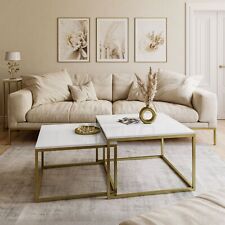 Set di 2 tavolini NIKKER con struttura in acciaio dorato, tavolino da caffè, tavolino da divano, 2 in 1