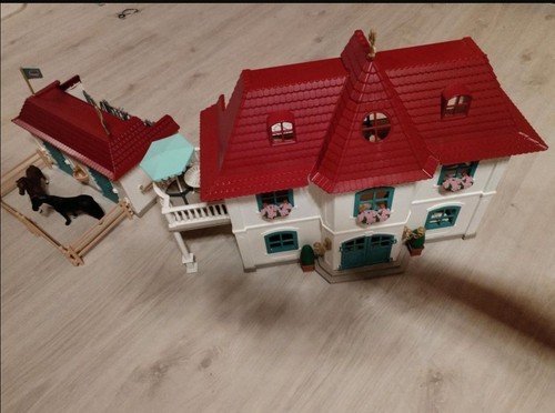 Schleich horse club maneggio - horse,