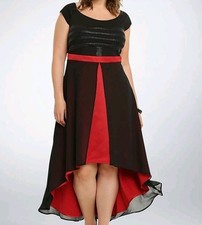 Hot Topic Her Universe Star