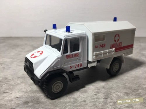 Benz unimog ambulanza - ambulanza, bianco