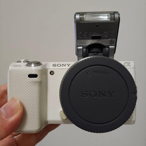 Corpo fotocamera digitale sony - fotocamera,