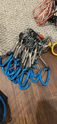 Set attrezzi arrampicata - , su