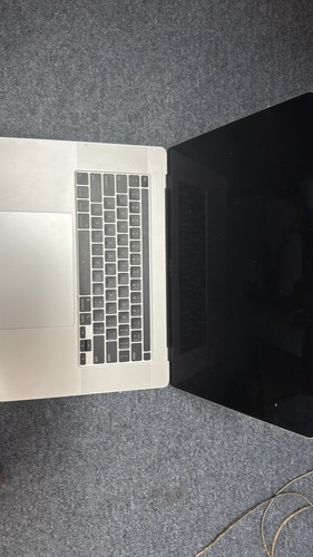 Max book pro pollici - max,
