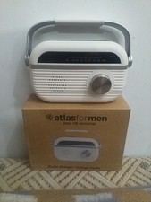 Piccola radio d'epoca a