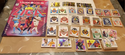 Panini liga este - la, 2025/26