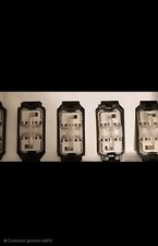 Vendo ad elettricista/impresa un pacco contenente materiale BTicino Living now 