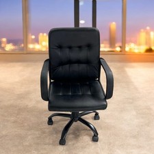 Poltrona girevole – Pelle sintetica – Italia, anni ’80–’90 – Design moderno