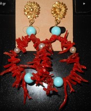 GORGEOUS hoop earrings - red