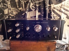 Amplificatore integrato SANSUI