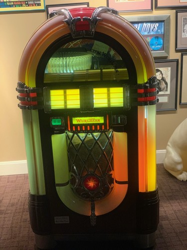 Wurlitzer 1015 jukebox - wurlitzer,