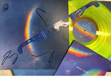 COLDPLAY - MOON MUSIC (SIGNED)