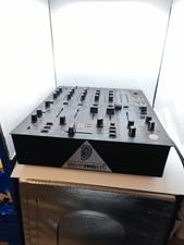 Behringer DJX750 5 canali DJ