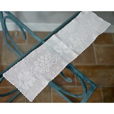 CENTRO REALIZZATO A MANO AD UNCINETTO 57x16 cm ca.