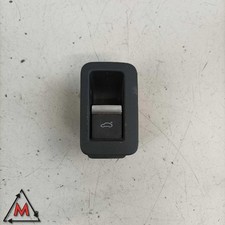 Pulsante apertura portellone 4M0959831A per AUDI A4 MK5 2015 usato (84692)